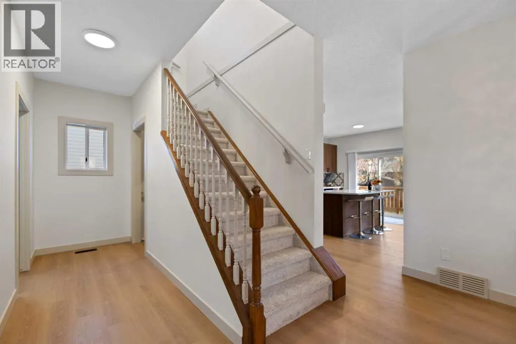 180 Woodside Road NW