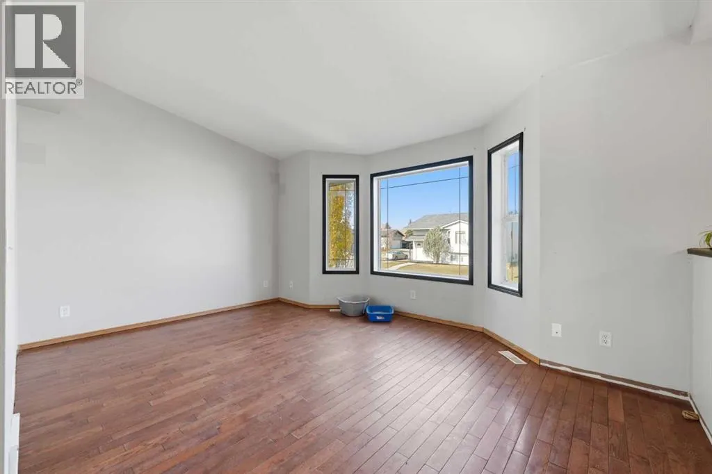 1702 Strathcona Place