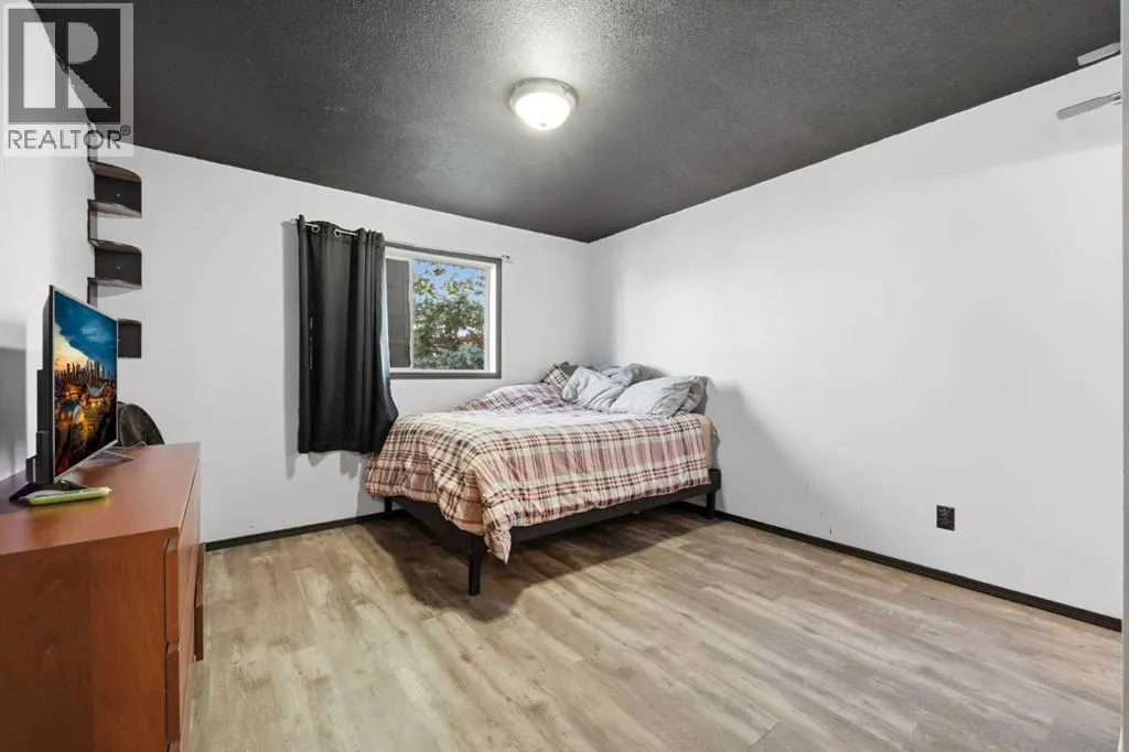 1702 Strathcona Place
