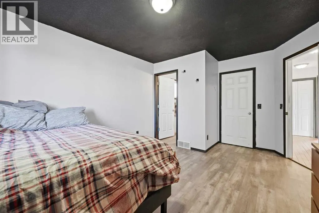 1702 Strathcona Place