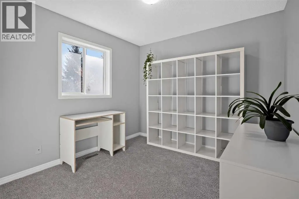 20 Chapman Court SE