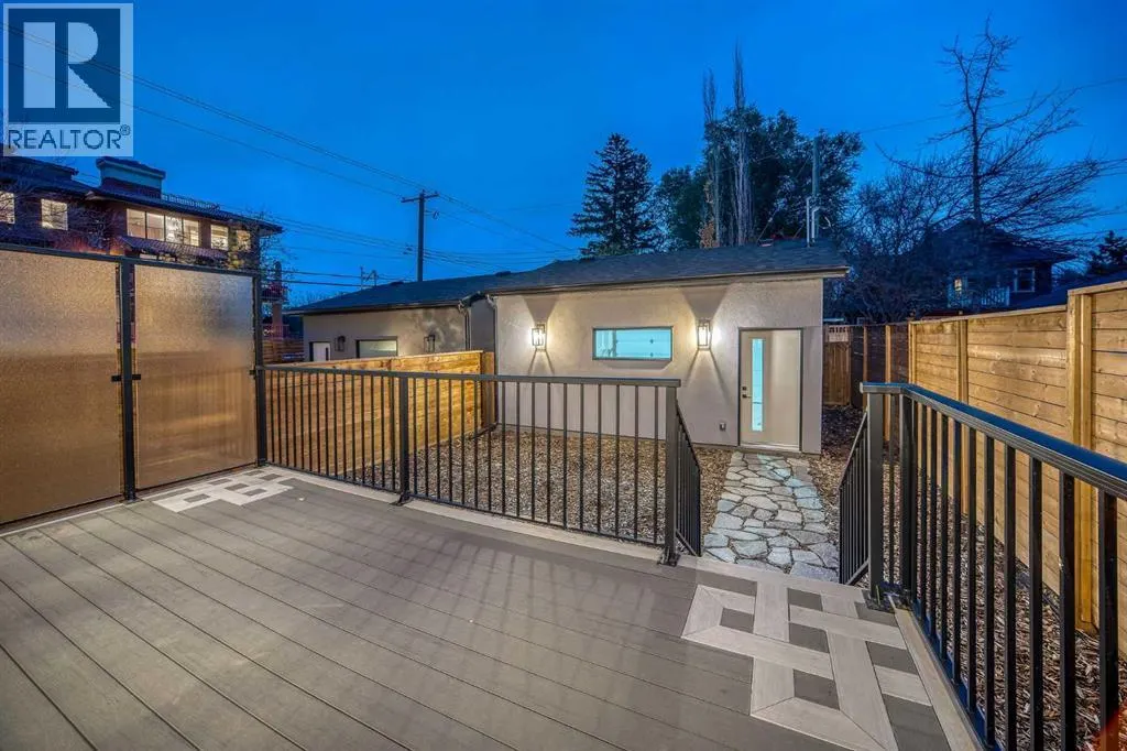 1904 13 Street SW