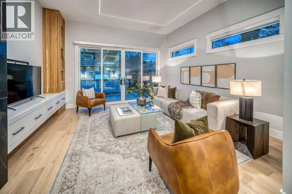 1904 13 Street SW