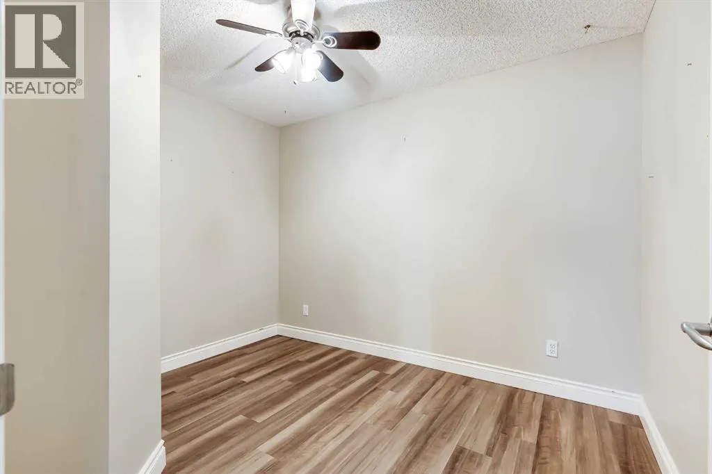 1113, 950 Arbour Lake Road NW