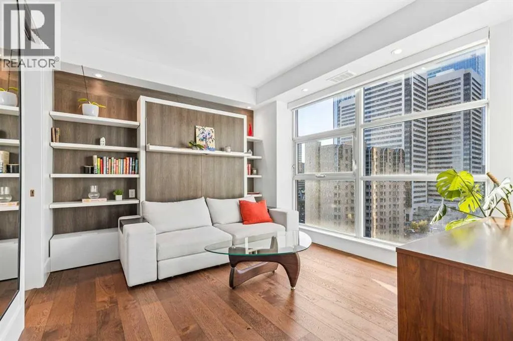 1005, 205 Riverfront Avenue SW