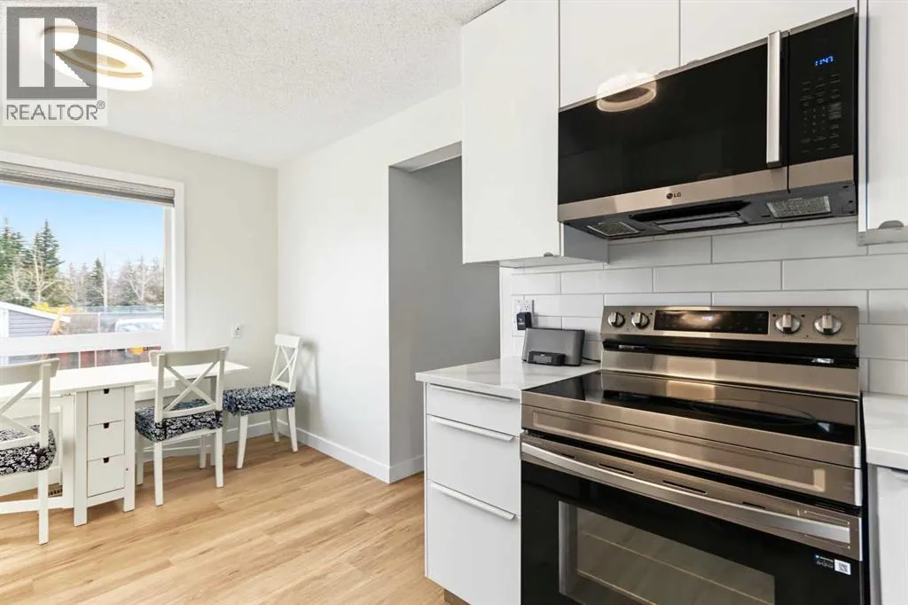 132 Shawmeadows Road SW