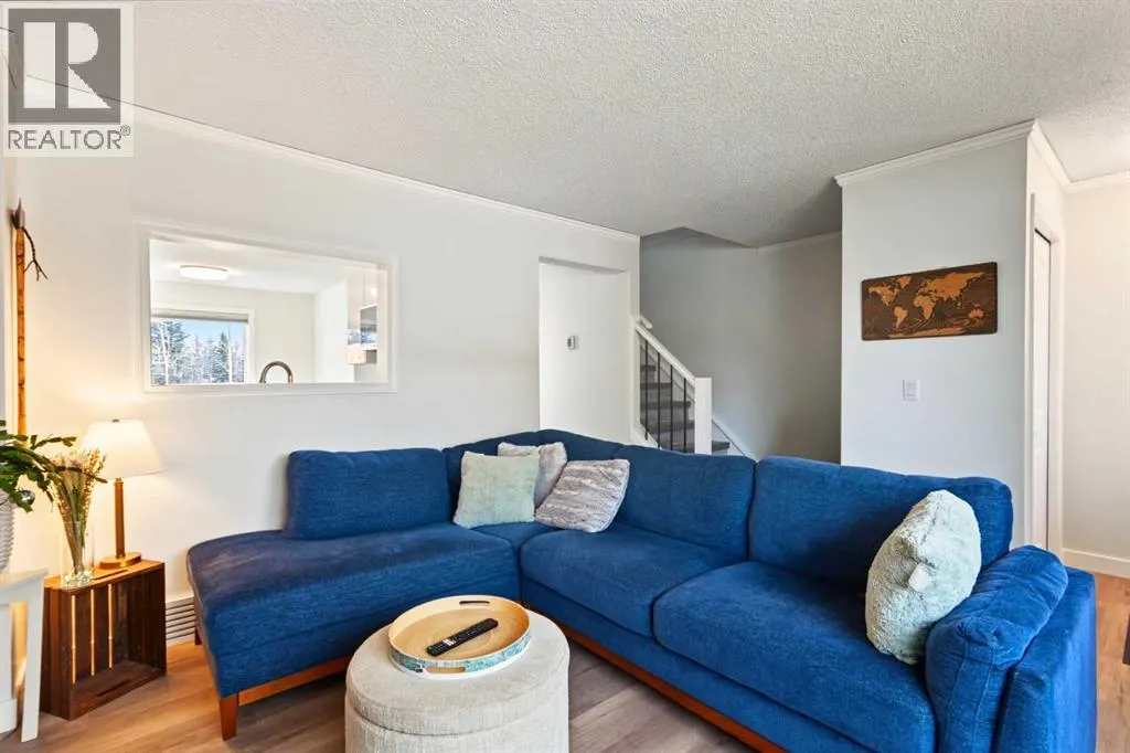 132 Shawmeadows Road SW