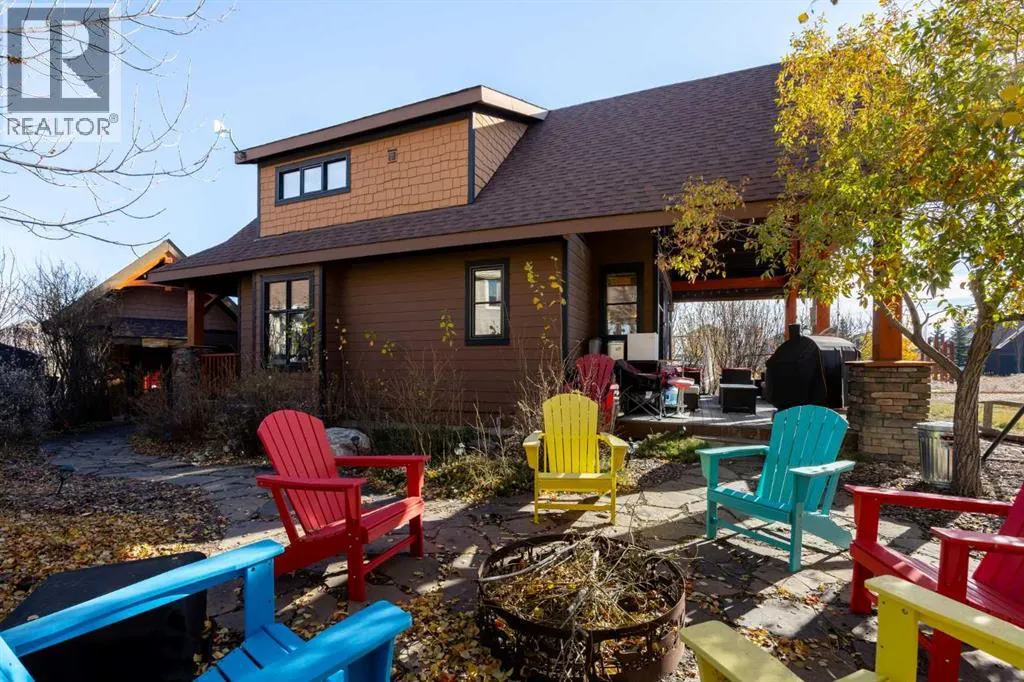 233 Cottage Club Crescent