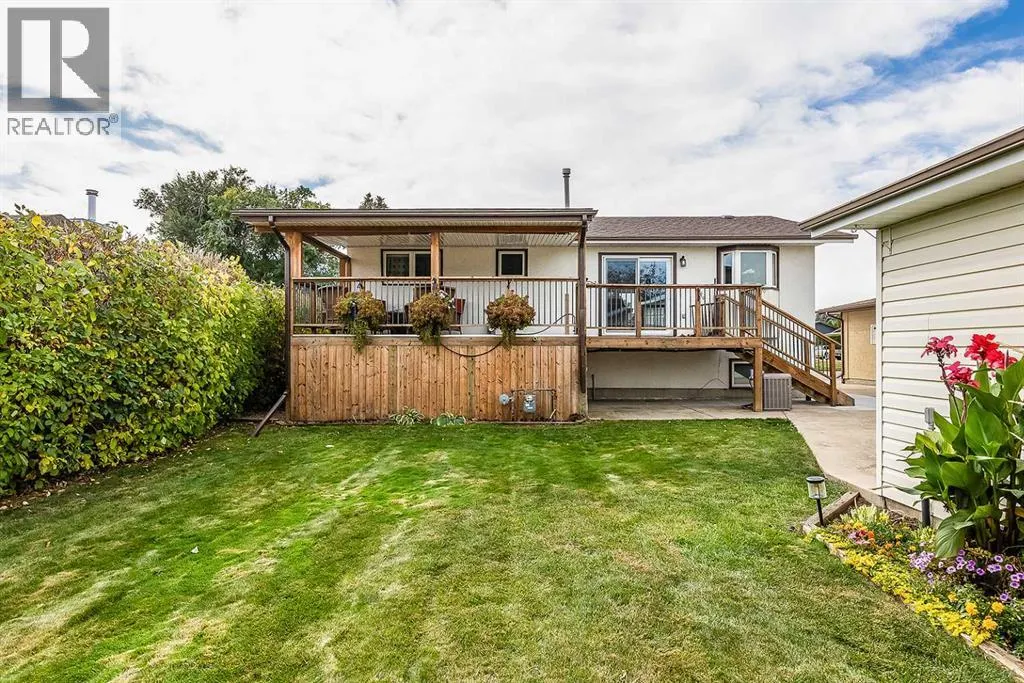 46 Ross Haven Place SE