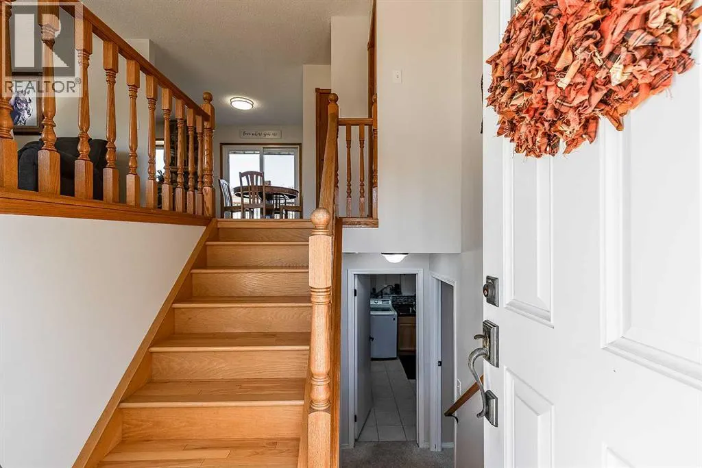 46 Ross Haven Place SE