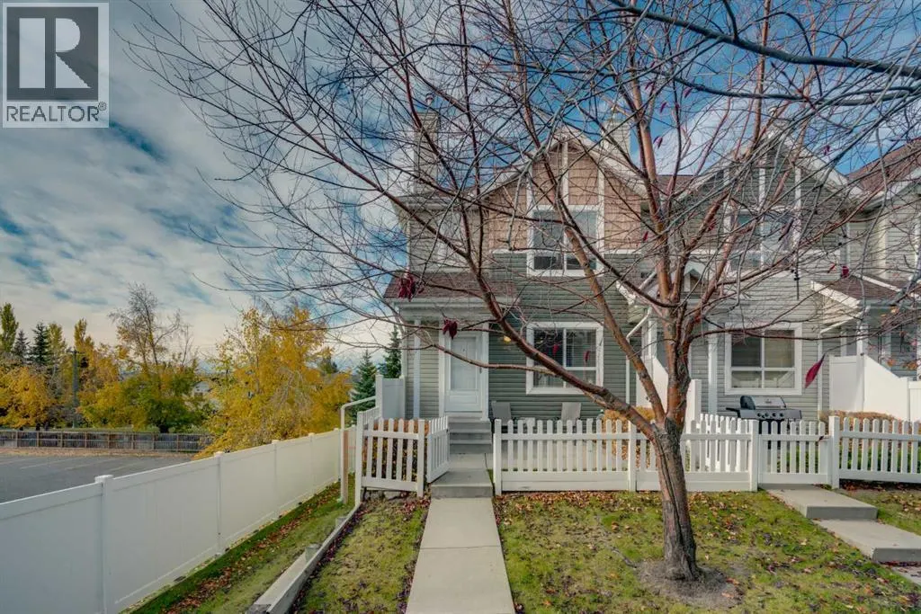 60 Tuscany Court NW