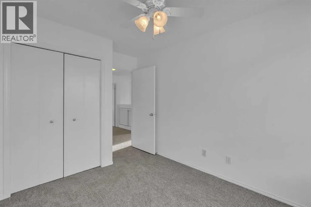 60 Tuscany Court NW