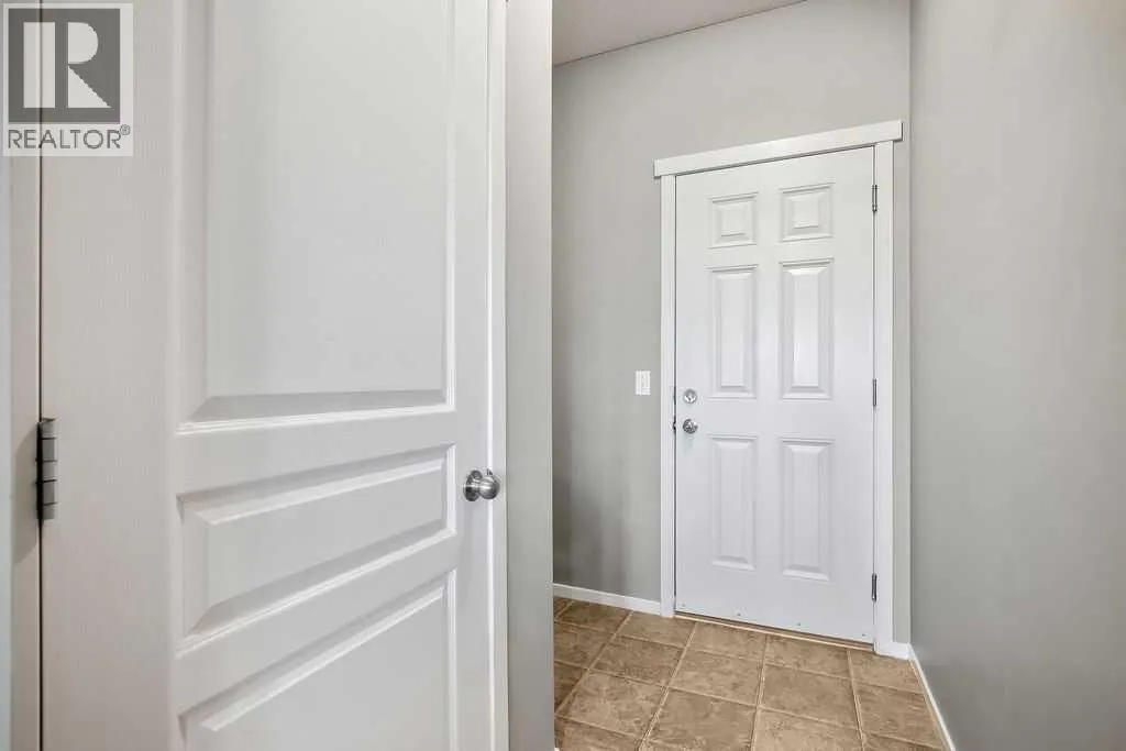 126 River Heights Crescent