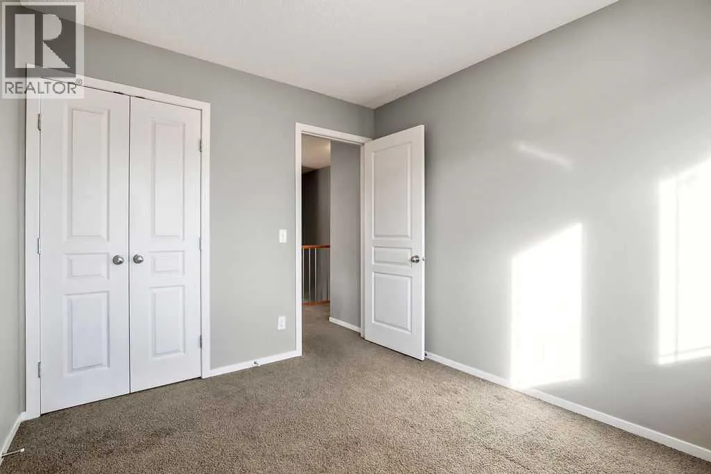 126 River Heights Crescent