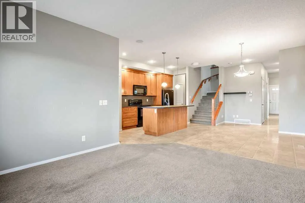 126 River Heights Crescent