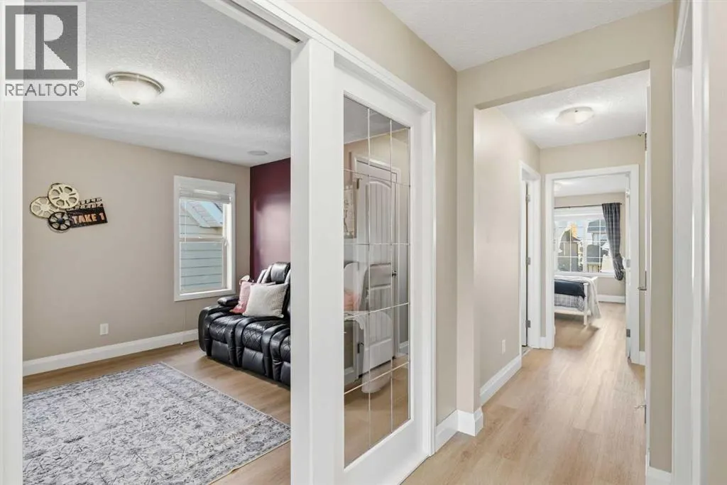 14 Riviera Place