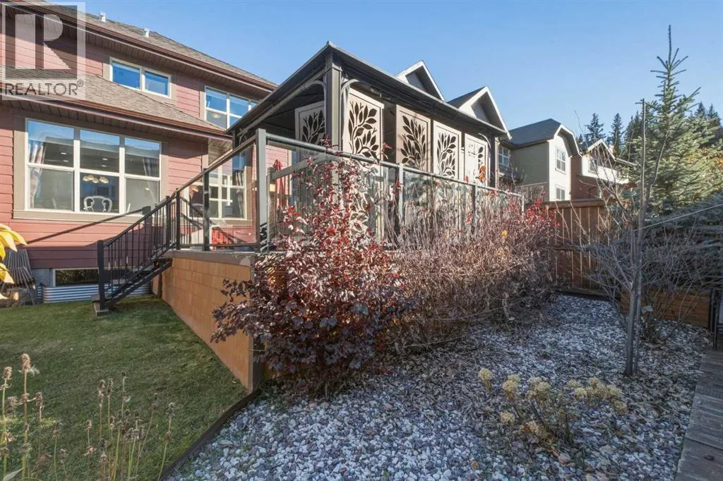 14 Riviera Place