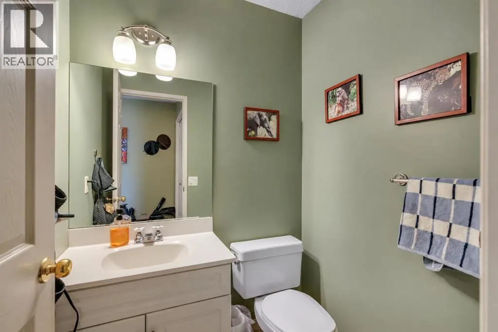 92, 2300 Oakmoor Drive SW