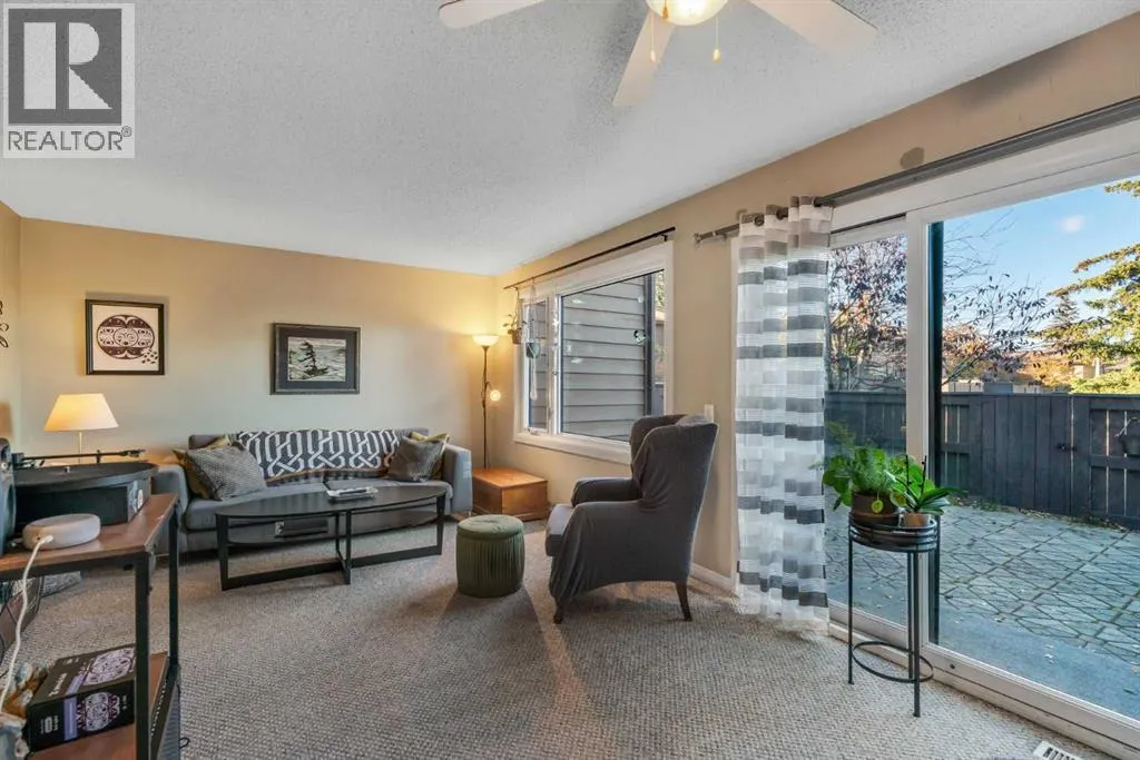 92, 2300 Oakmoor Drive SW