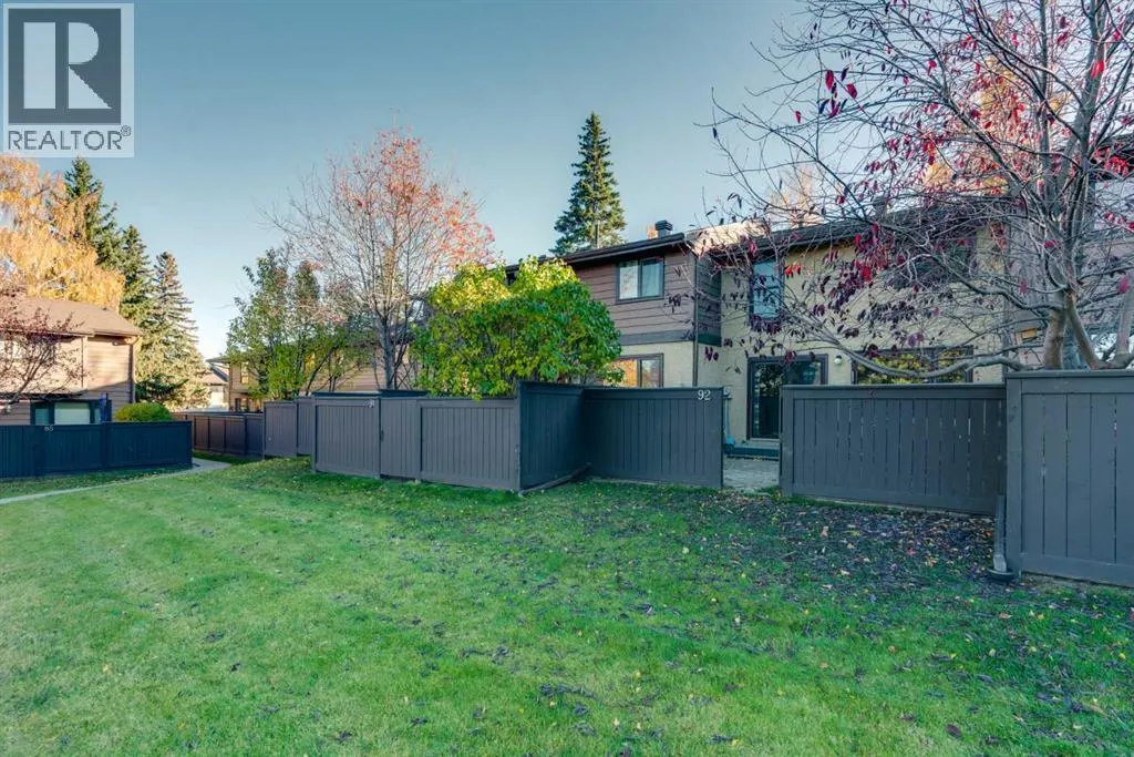 92, 2300 Oakmoor Drive SW