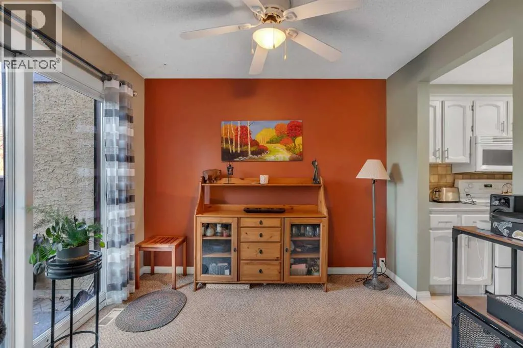 92, 2300 Oakmoor Drive SW