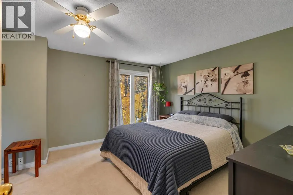 92, 2300 Oakmoor Drive SW