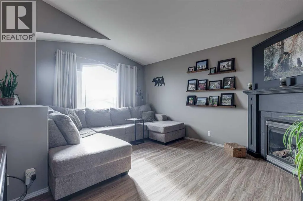 51 Plumtree Crescent