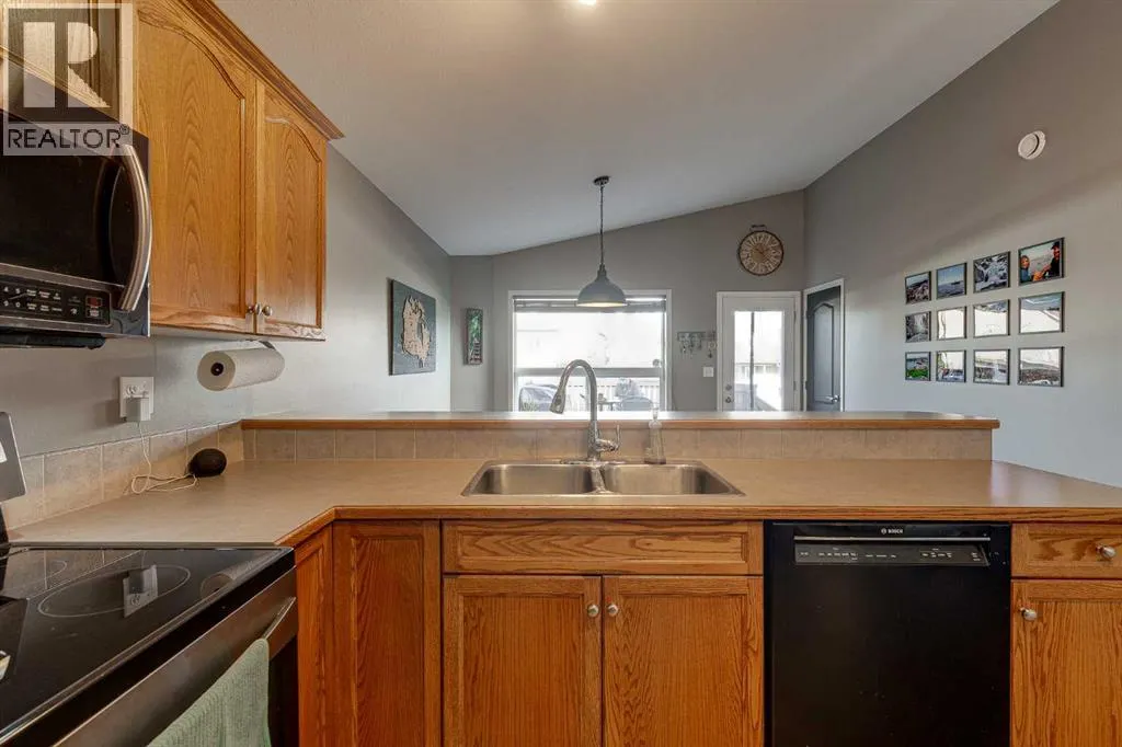 51 Plumtree Crescent