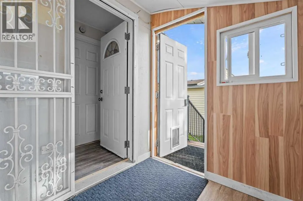 210 royalties Crescent