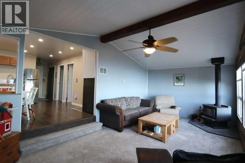 43 Lakeshore Drive