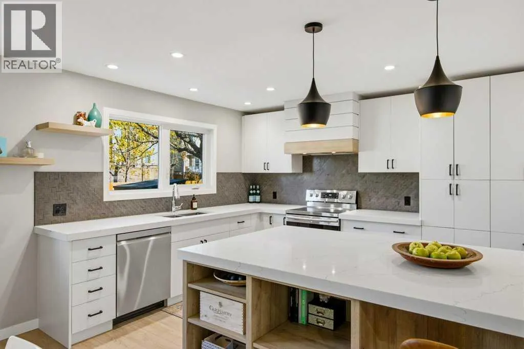 93 Downey Road