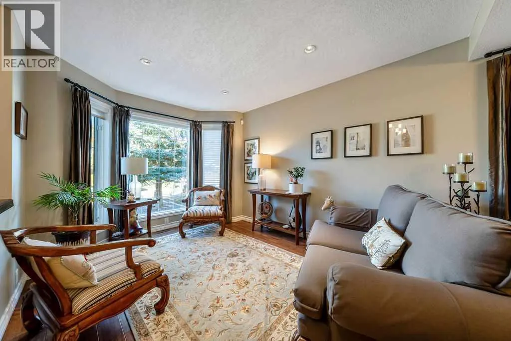 7 Springbank View SW