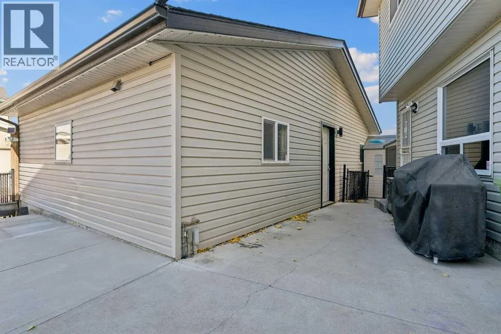574 Evermeadow Road SW