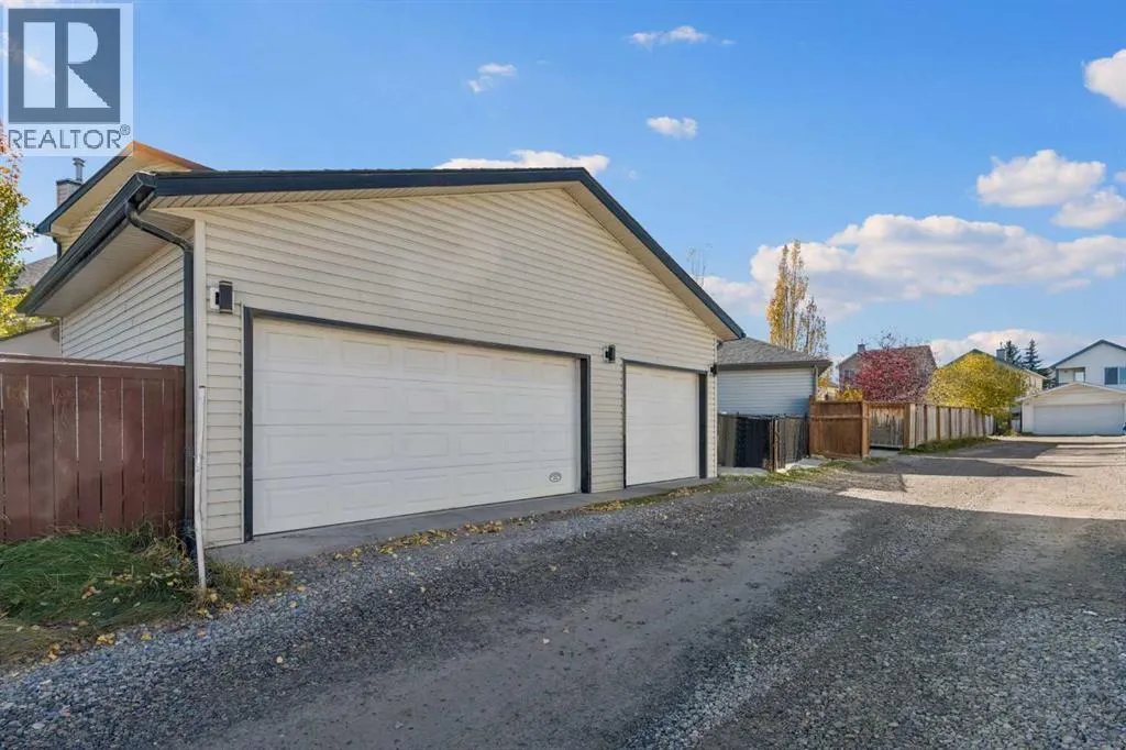 574 Evermeadow Road SW