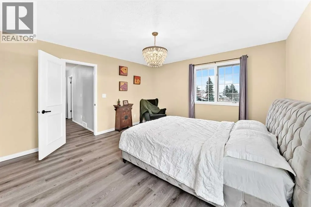 104 Christie Knoll Heights SW