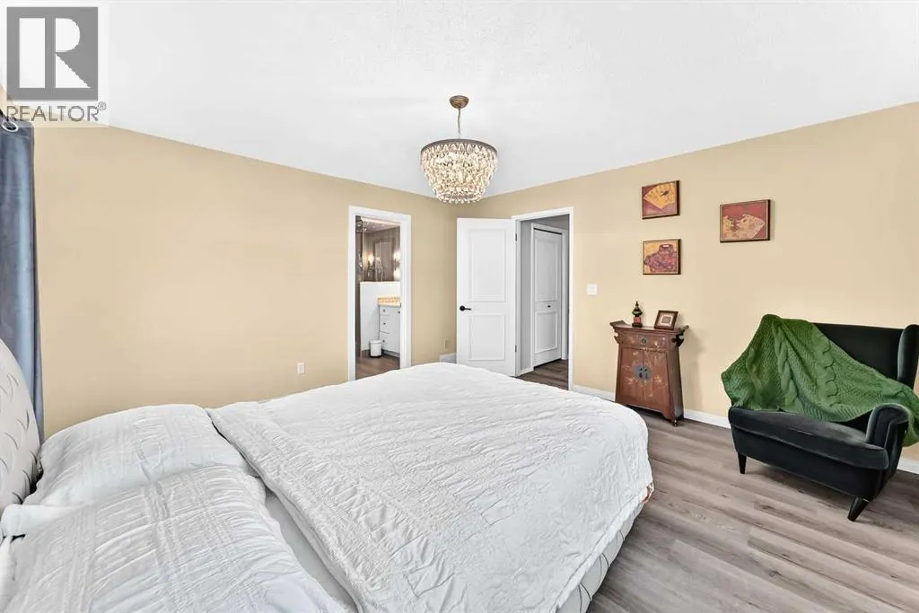 104 Christie Knoll Heights SW