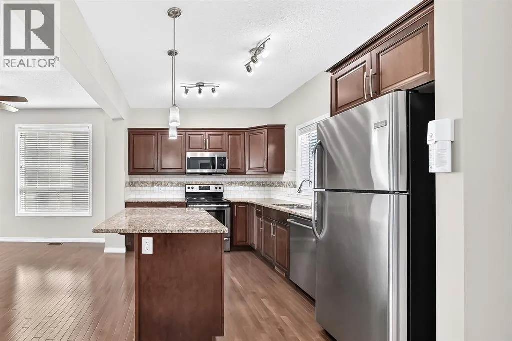 83 Kincora Heath NW