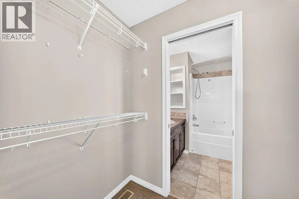 83 Kincora Heath NW