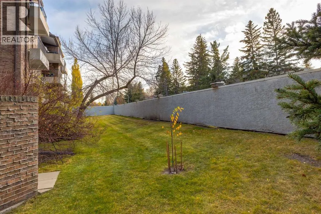 1402, 201 Braeglen Close SW