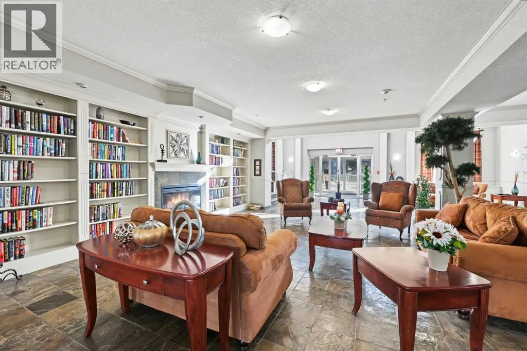 330, 15 Everstone Drive SW