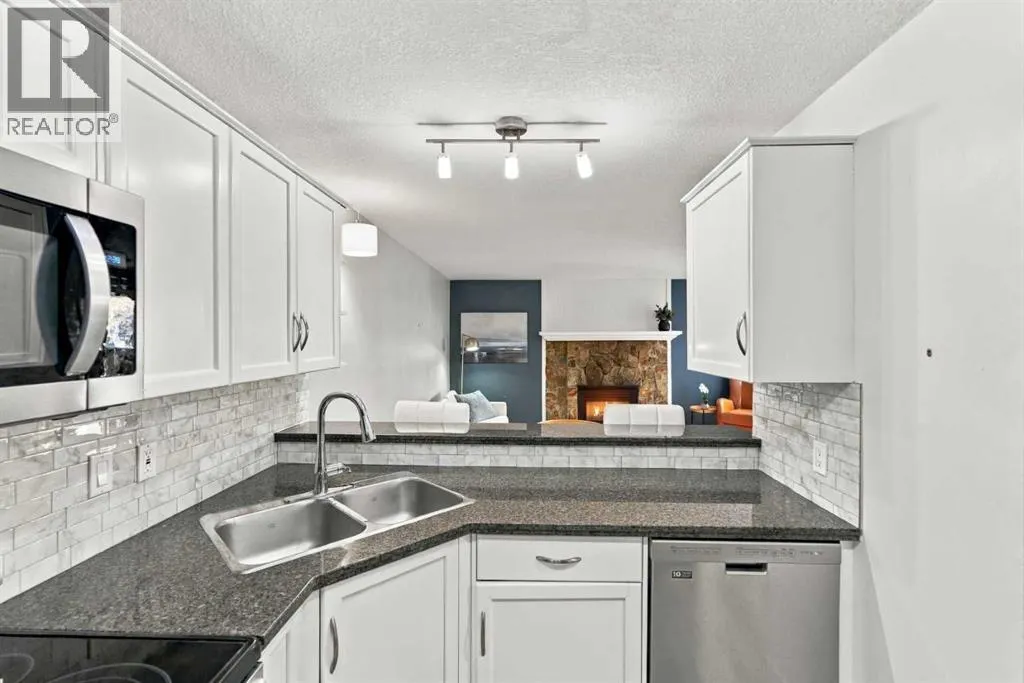 126, 33 Glamis Green SW