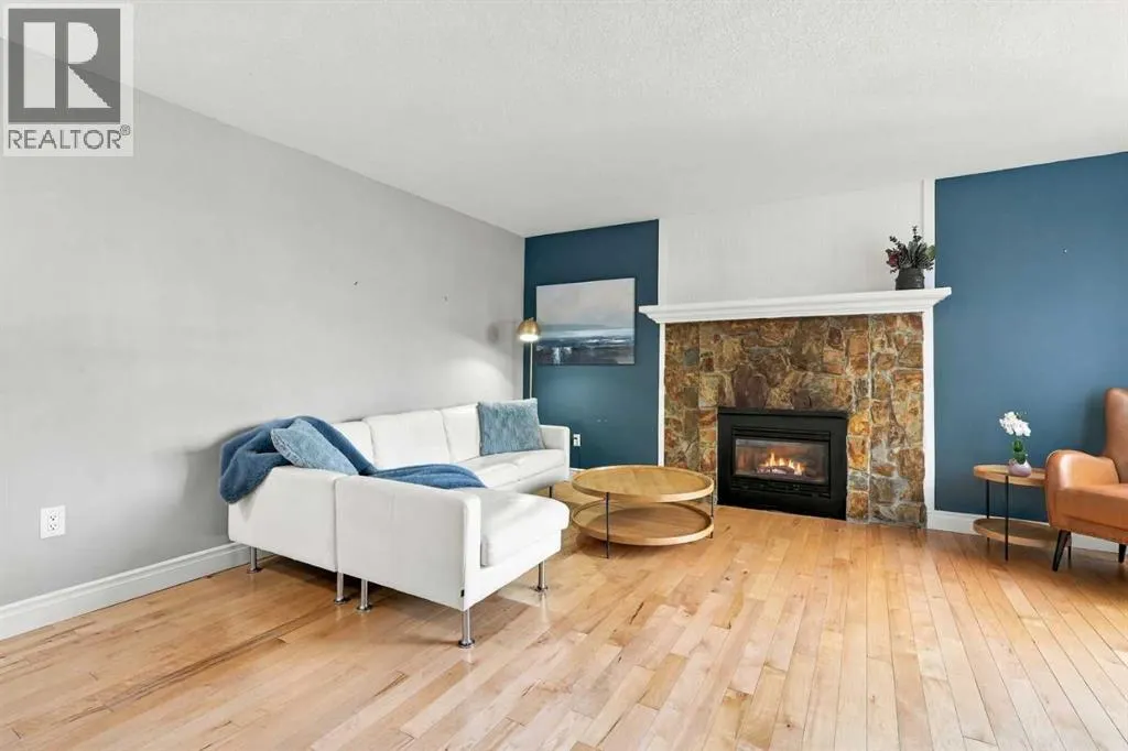 126, 33 Glamis Green SW