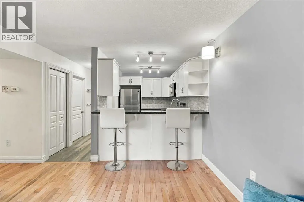 126, 33 Glamis Green SW