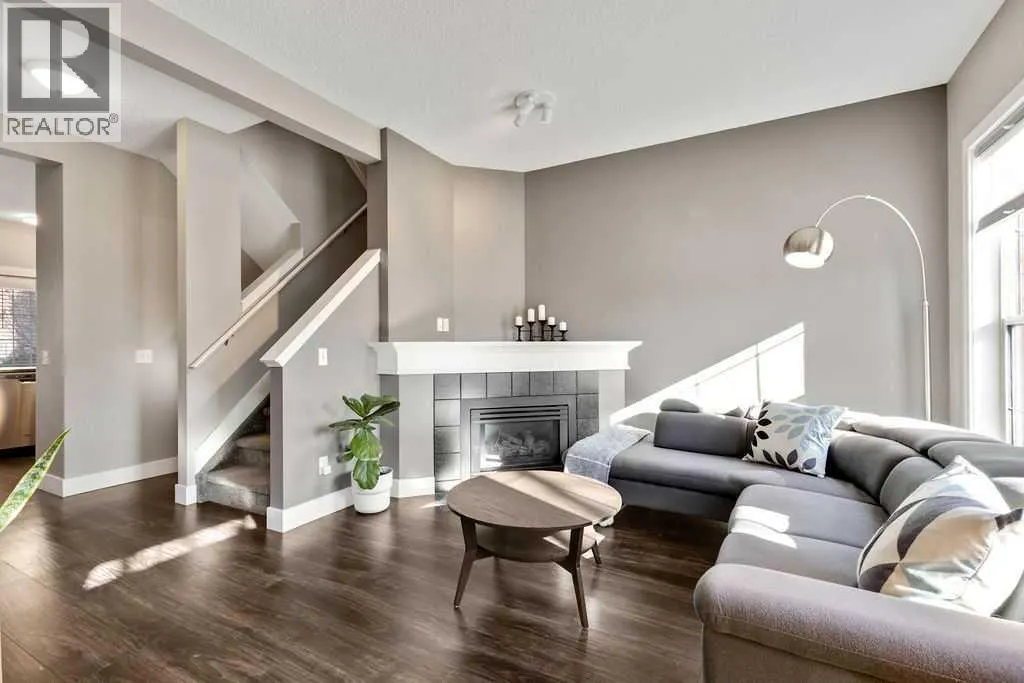 86 Inverness Square SE