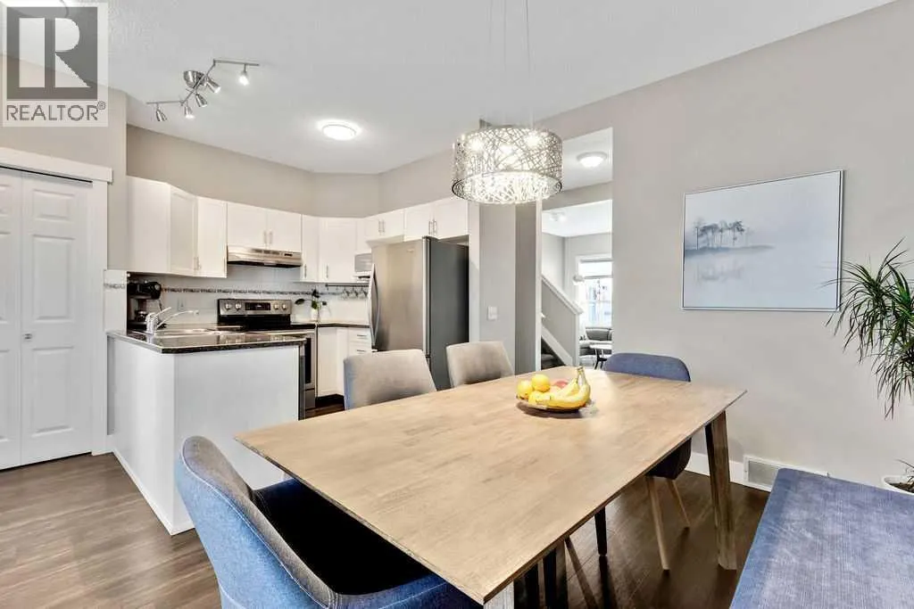 86 Inverness Square SE