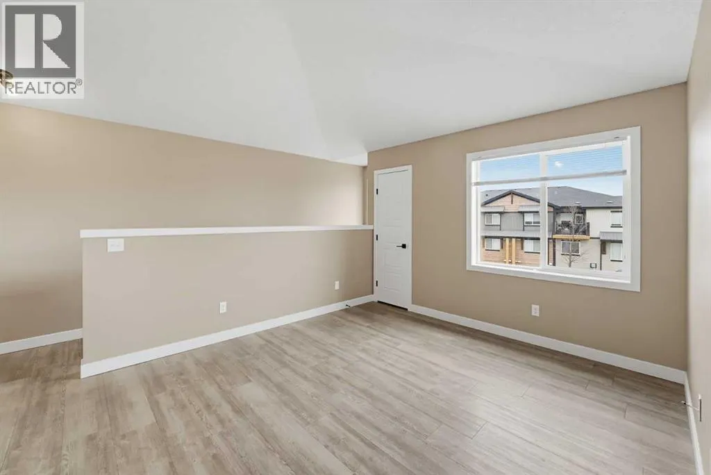 8301, 2781 Chinook Winds Drive SW