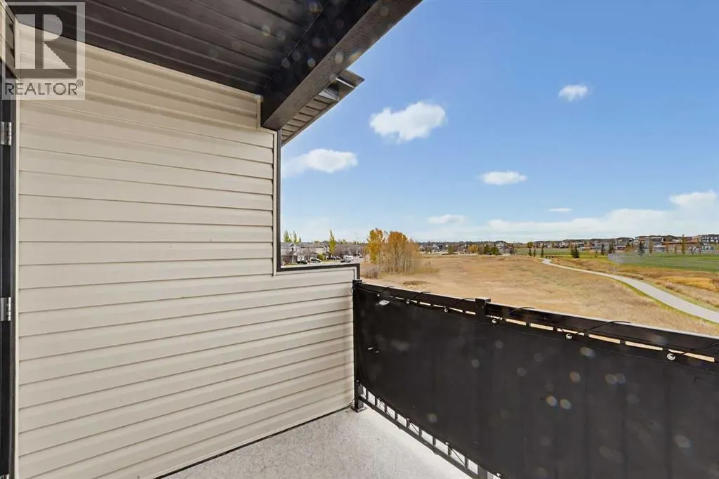 8301, 2781 Chinook Winds Drive SW