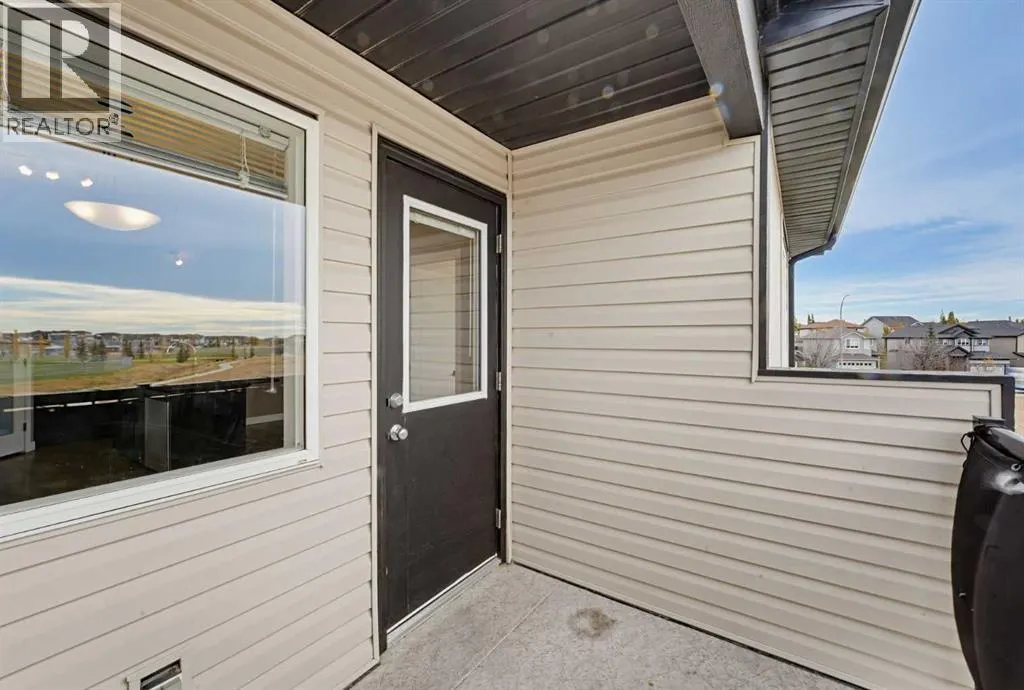 8301, 2781 Chinook Winds Drive SW
