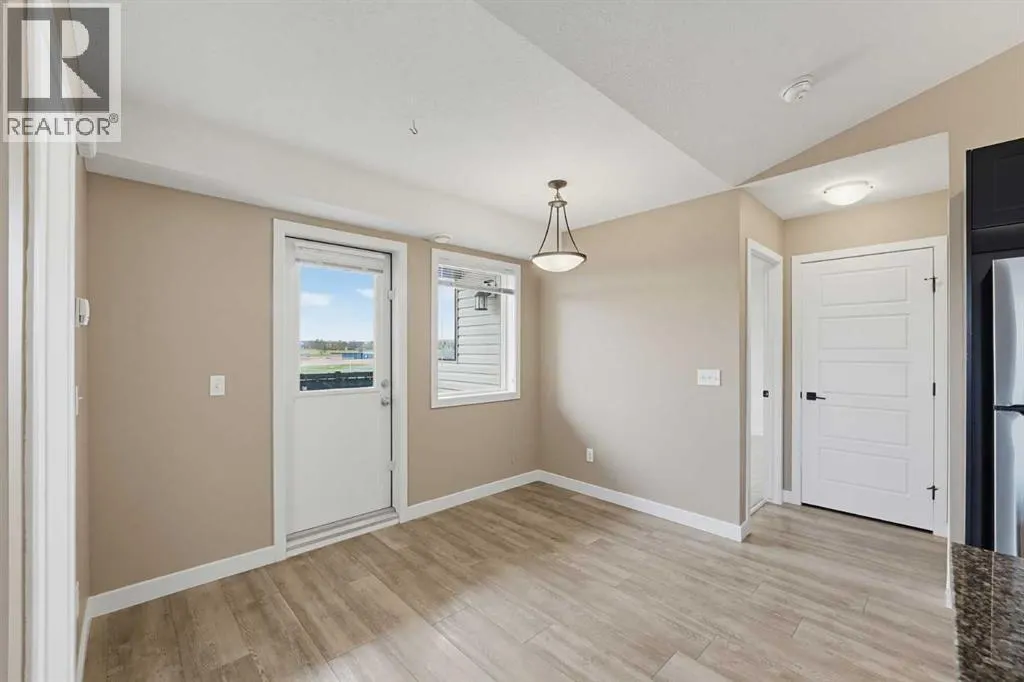 8301, 2781 Chinook Winds Drive SW