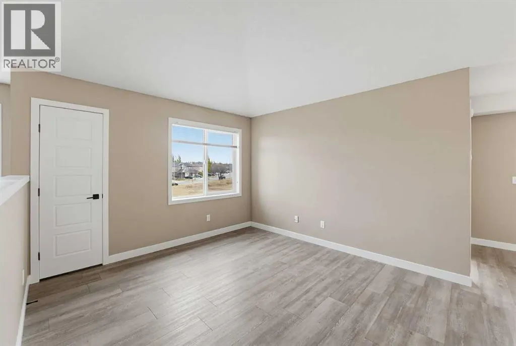 8301, 2781 Chinook Winds Drive SW